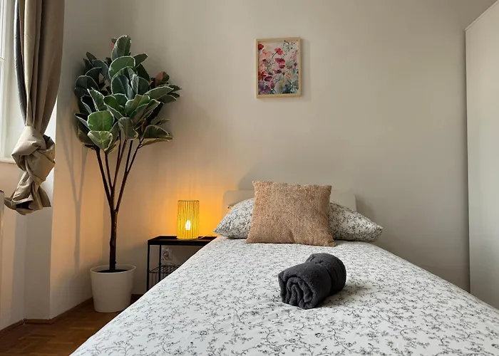 130 M2 Spacious 5-room * וינה