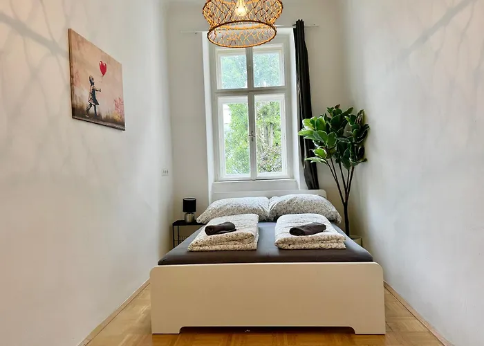 130 M2 Spacious 5-room 公寓