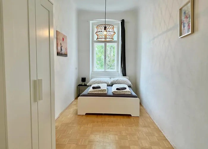 130 M2 Spacious 5-room דירה