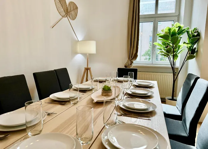 130 M2 Spacious 5-room וינה
