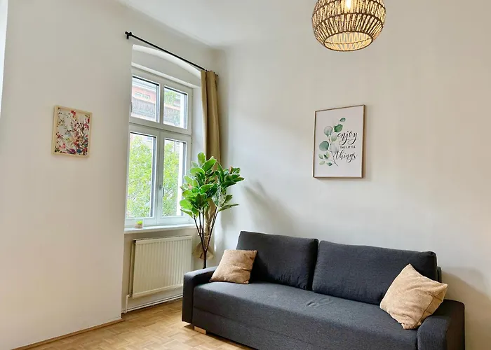 130 M2 Spacious 5-room דירה וינה